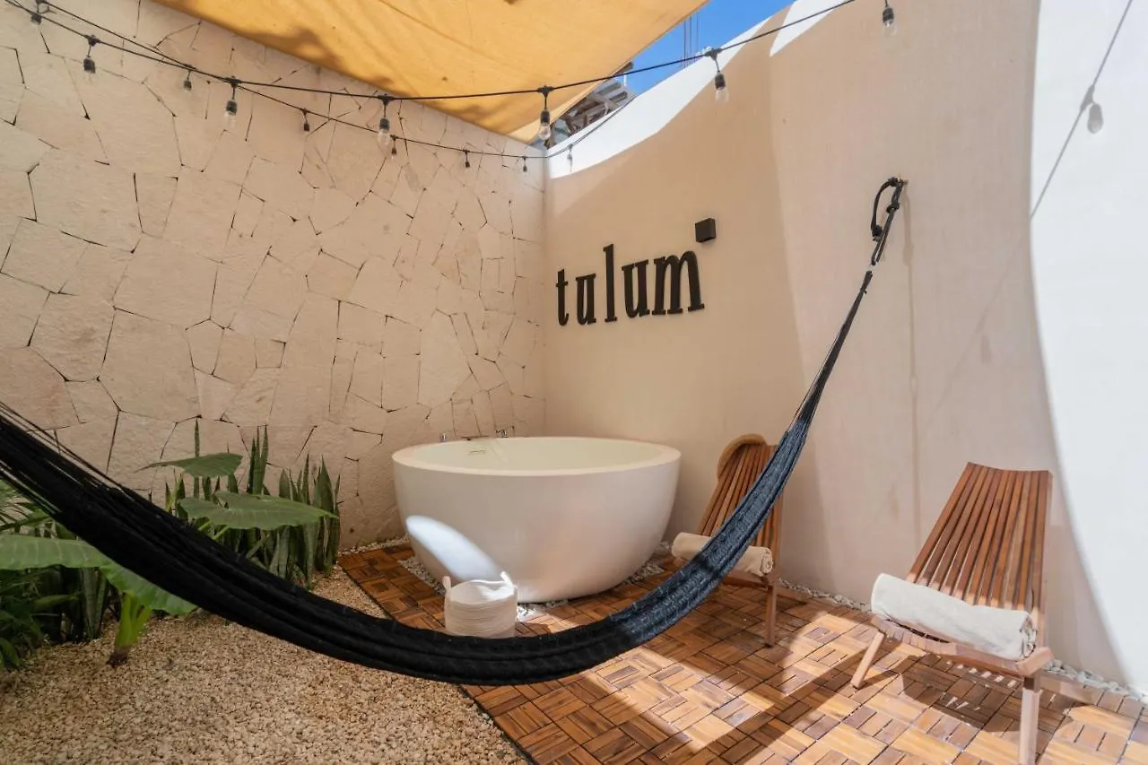 Ferienwohnung Tulum Retreat With Private Patio Tub & 2 Free Bikes